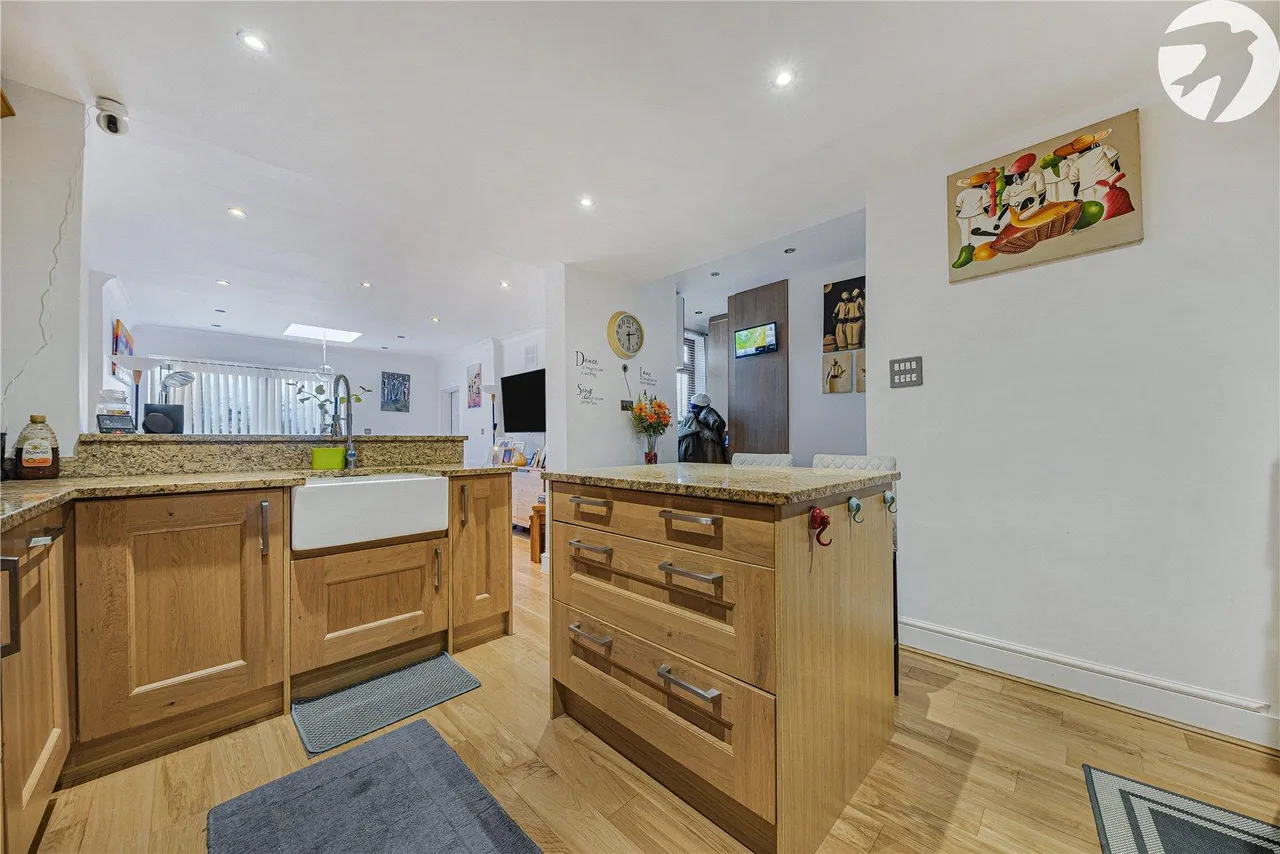 Bellingham Road, London, SE6, photo 9