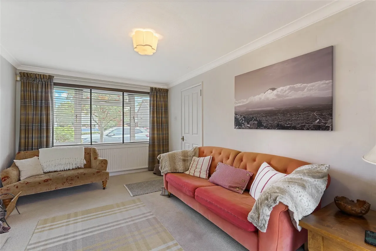 Allan Park, Kirkliston, Midlothian, EH29, photo 3