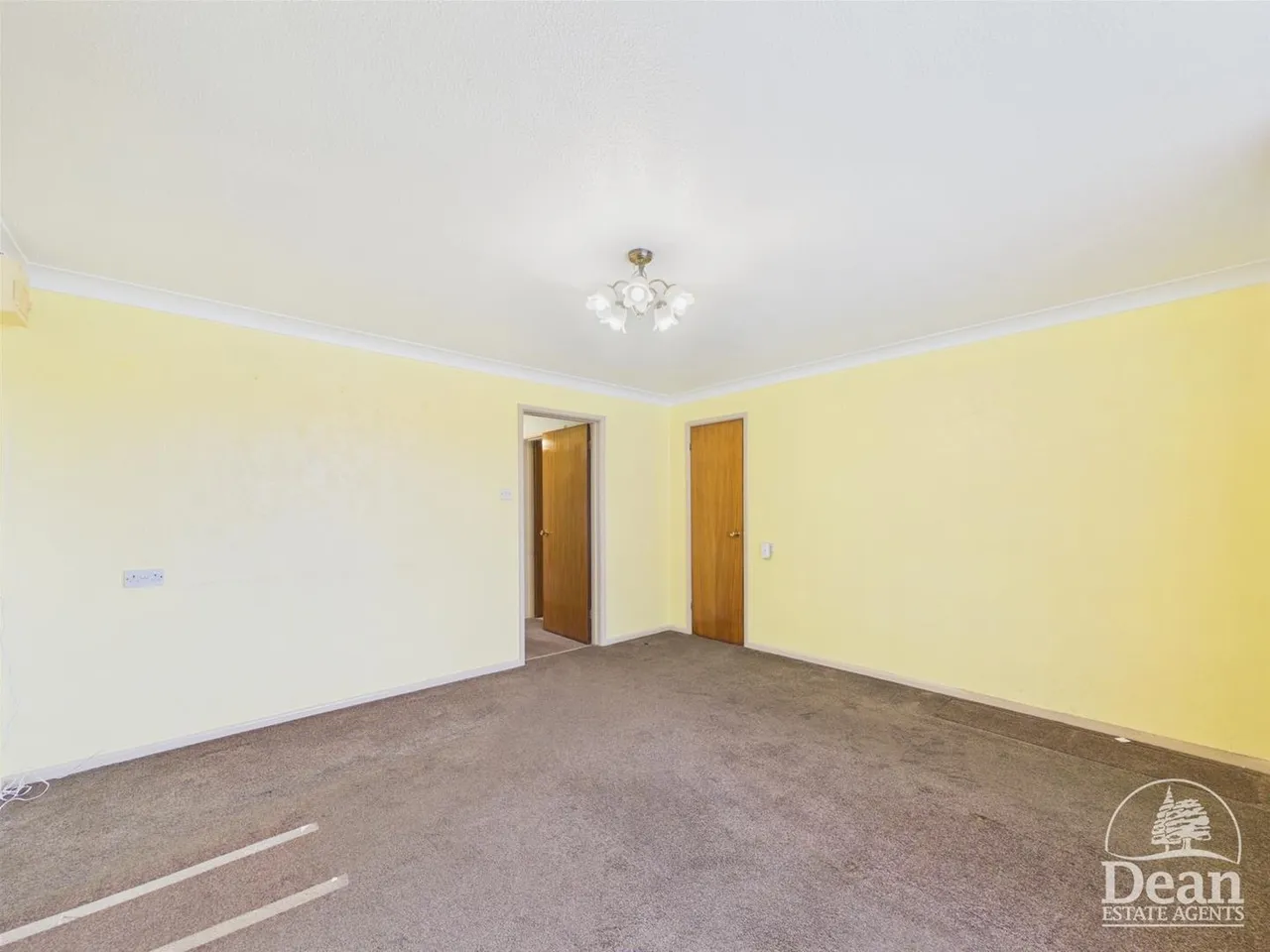 Hawthorn Court, Kimberley Drive, Lydney, photo 4