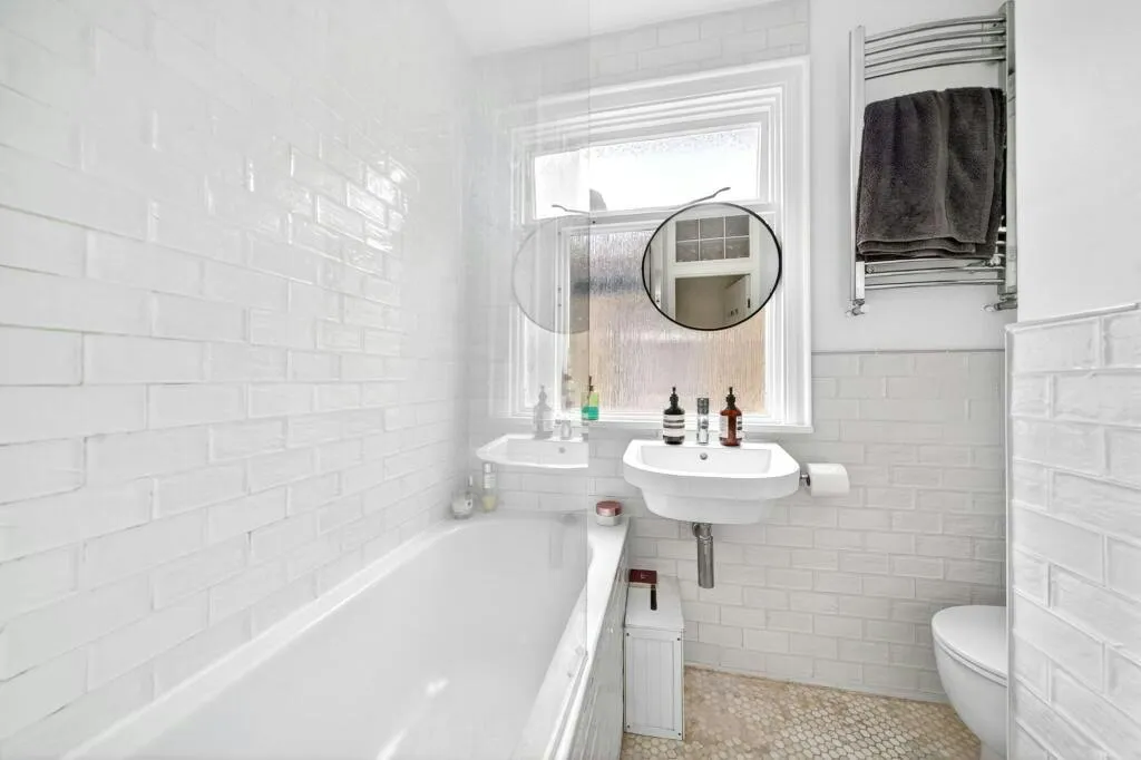 Sellincourt Road, Tooting, SW17, photo 13