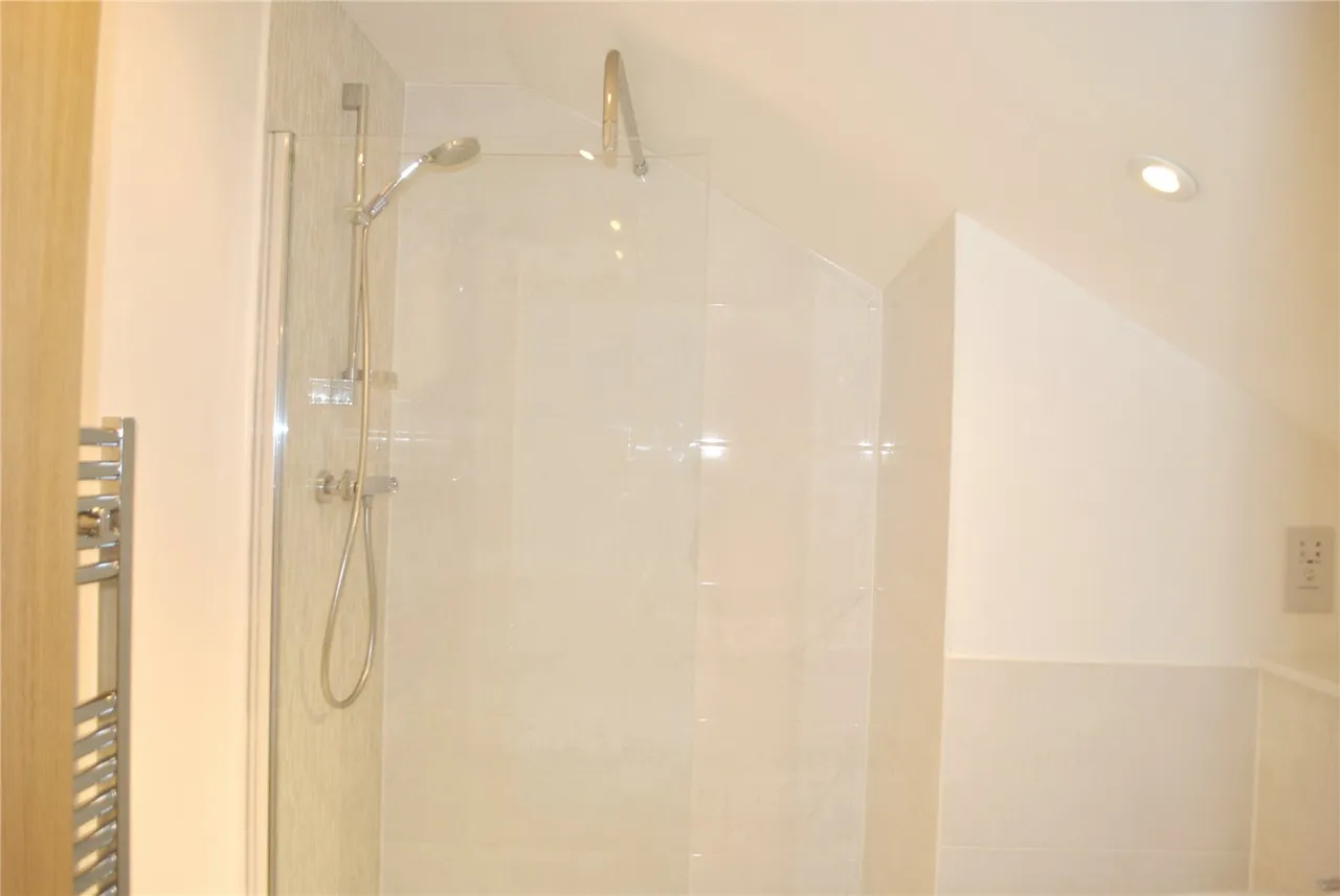 Kenley Place, Farnborough, Hampshire, GU14 6FX, photo 7
