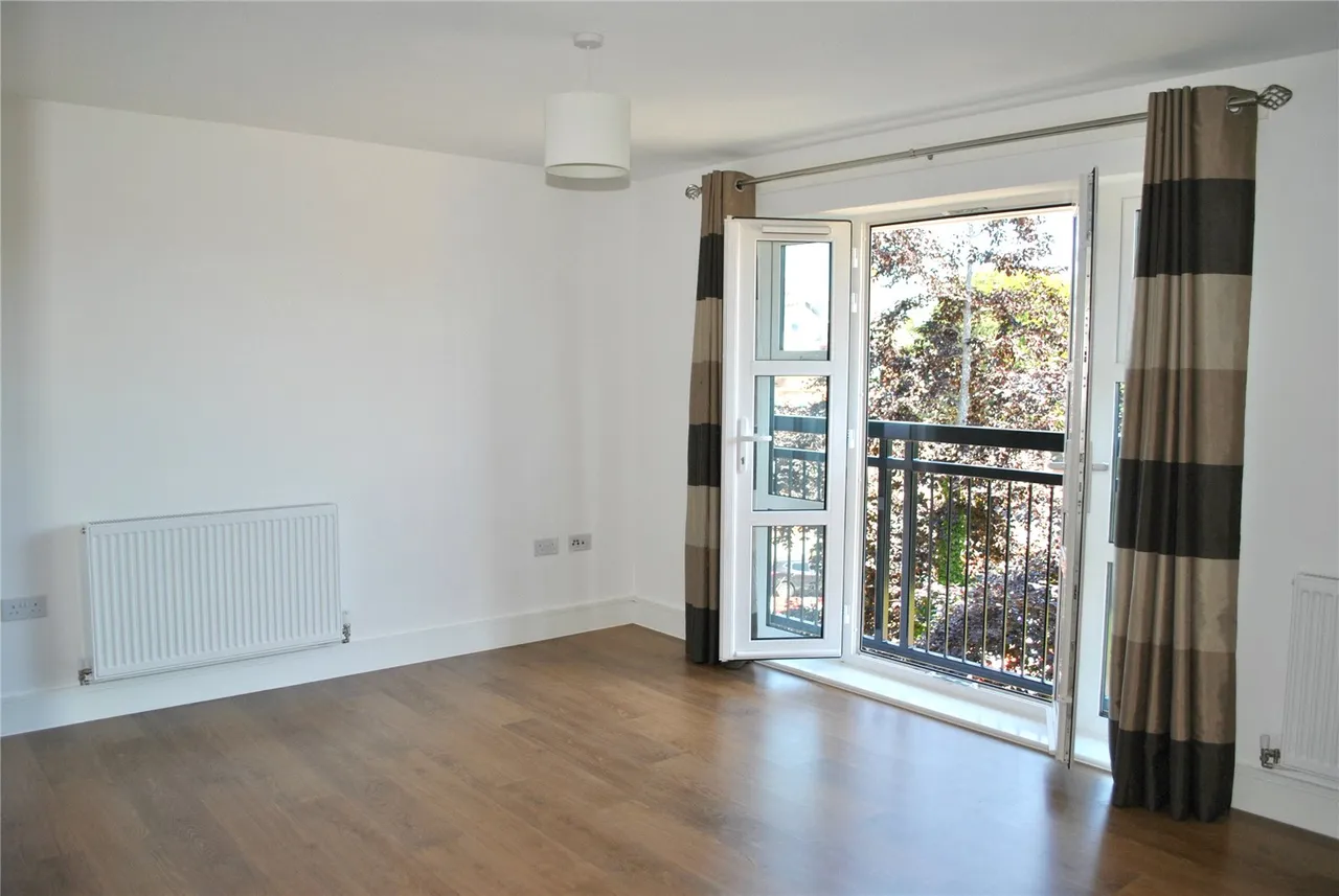 Kenley Place, Farnborough, Hampshire, GU14 6FX, photo 8