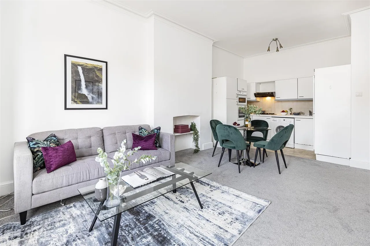 Canfield Gardens, South Hampstead, London NW6 3DY, photo 9