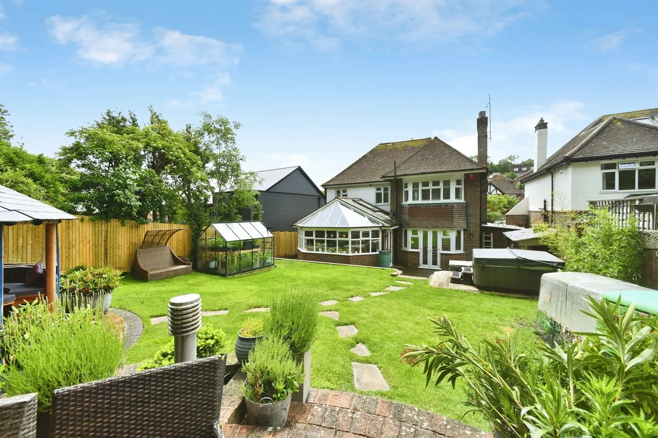 Valley Drive, Withdean, Brighton, photo 3