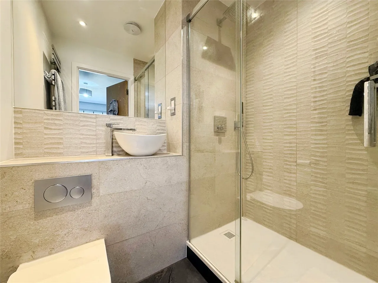 Chancellor Drive, Frimley, Camberley, Surrey, GU16 7AR, photo 6