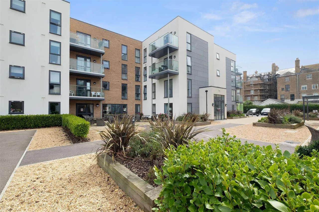 Heene Road, Worthing, BN11, photo 17