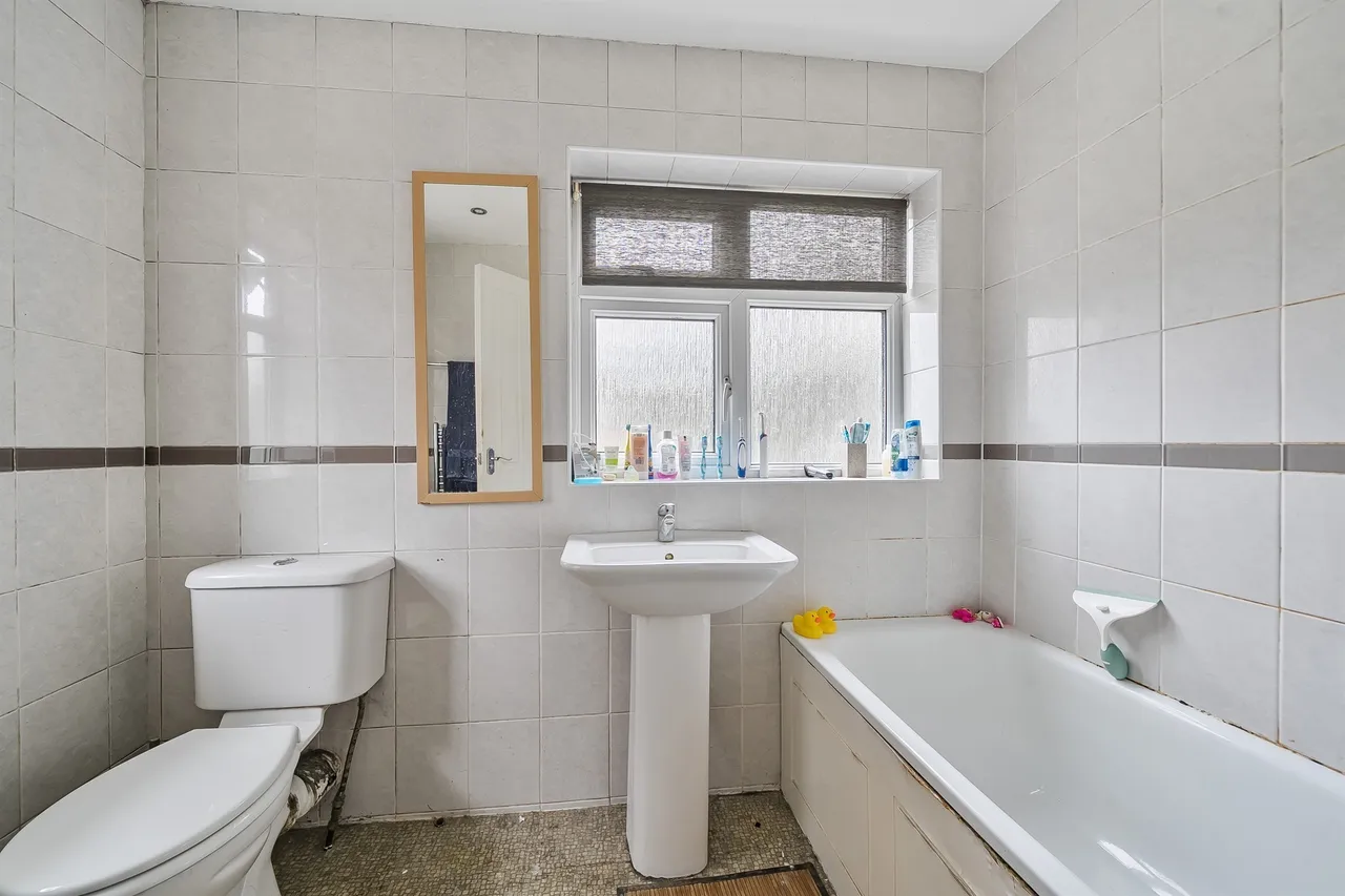 Uplands Park Road, Enfield, EN2, photo 11