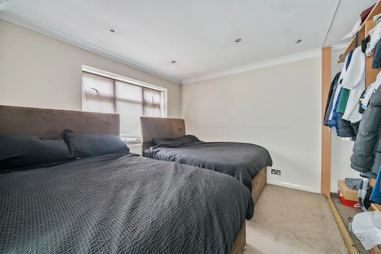 Uplands Park Road, Enfield, EN2, photo 9