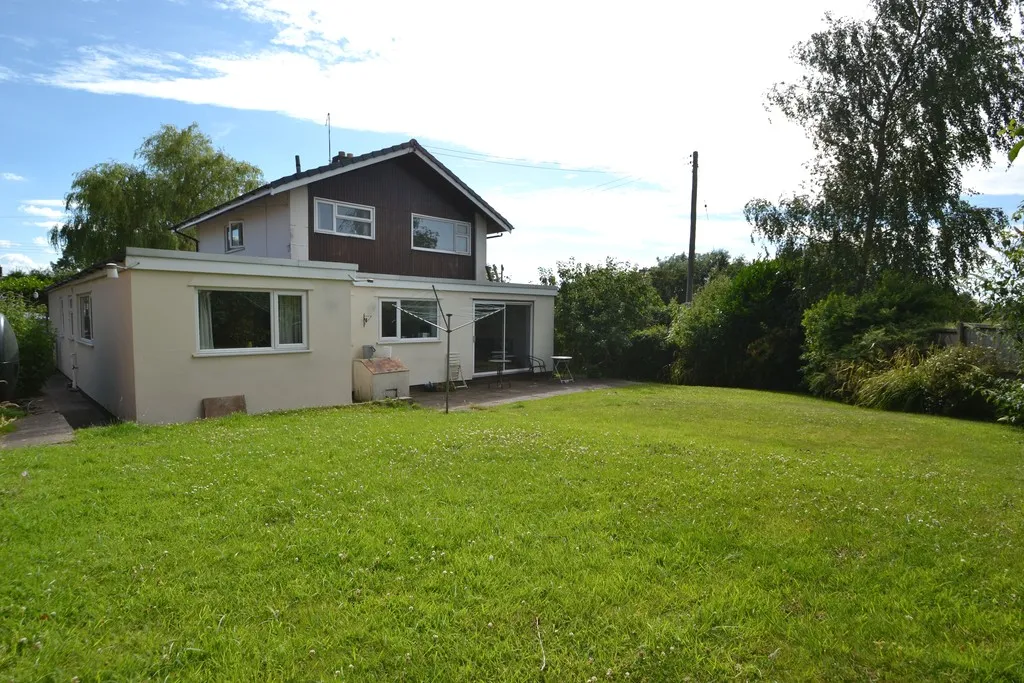 Woodseaves, Stafford, photo 21