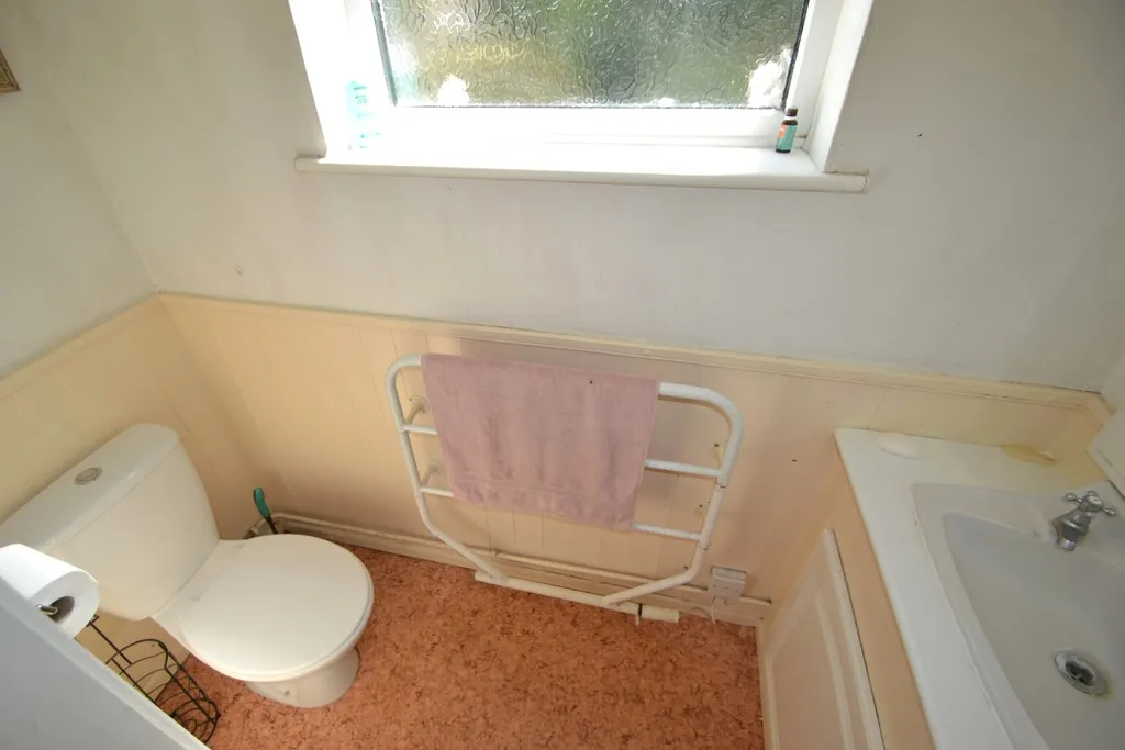 Woodseaves, Stafford, photo 13