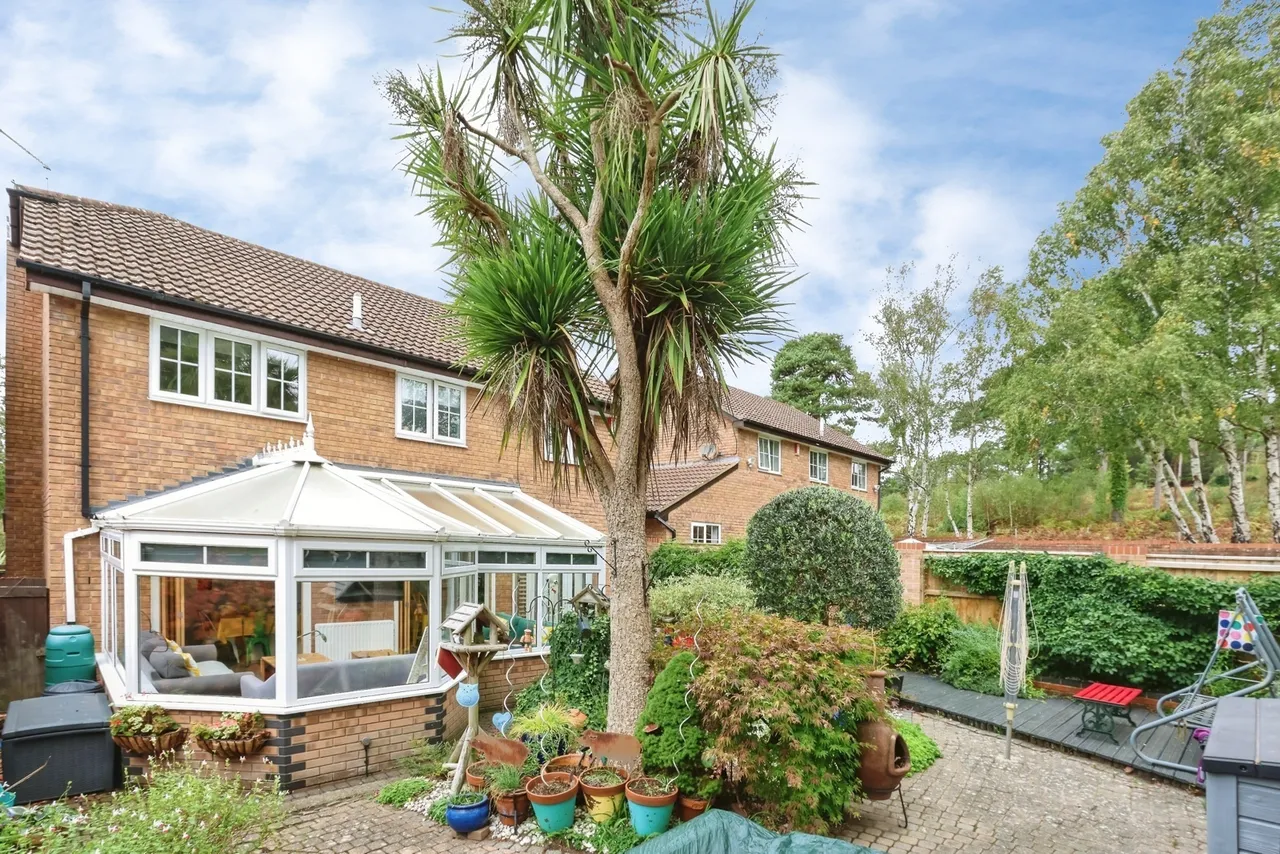 Pilsdon Drive, Canford Heath, BH17, photo 23