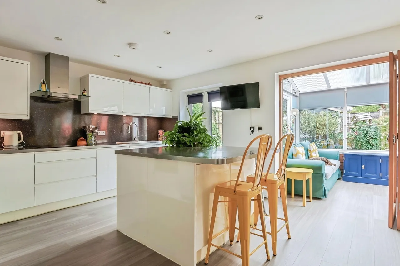Pilsdon Drive, Canford Heath, BH17, photo 5
