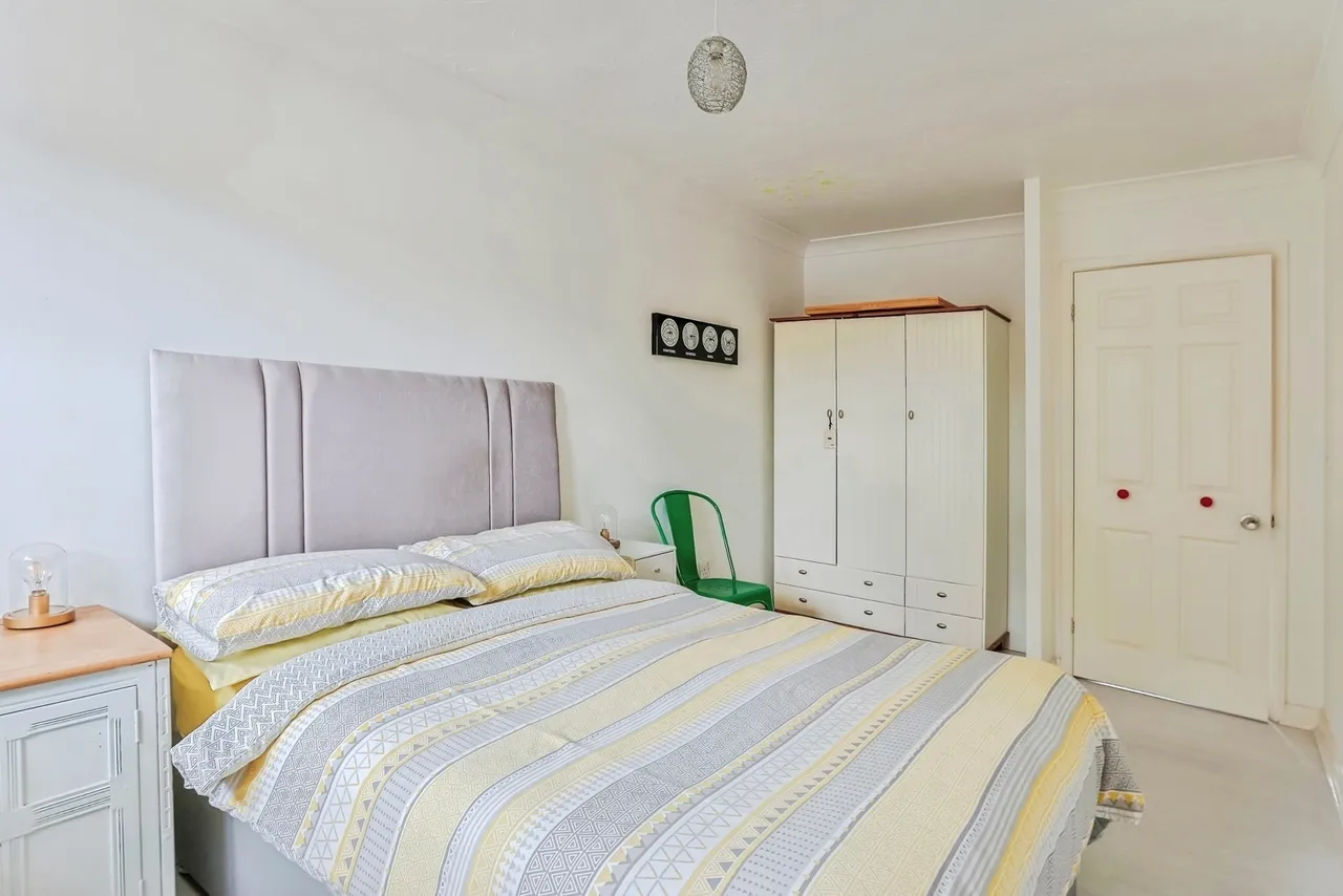 Pilsdon Drive, Canford Heath, BH17, photo 15