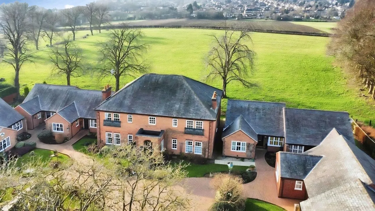 Grange Lane, Thurnby, LE7, photo 15