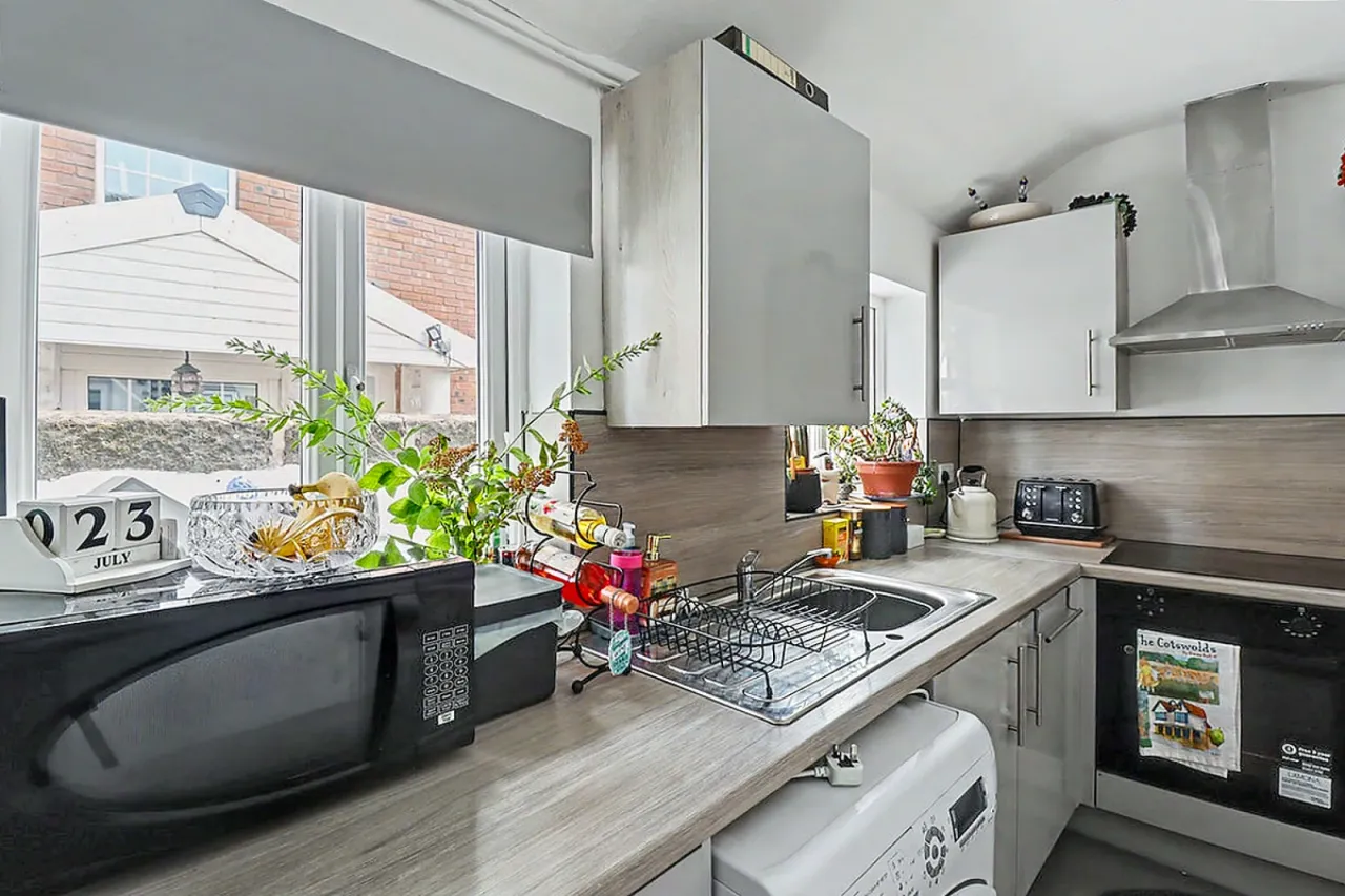 Delamere Street, Winsford, photo 9