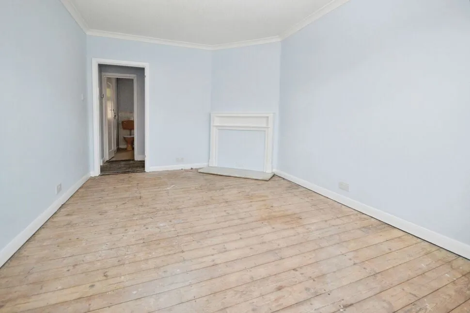 Amesbury Road, Hanworth, TW13, photo 5
