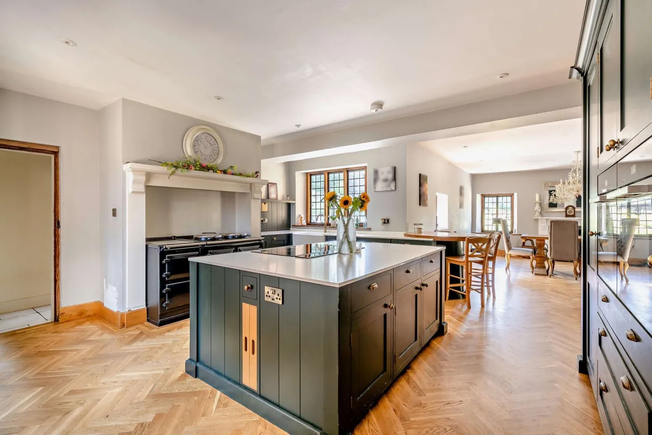 Henley Down, Catsfield, Battle, East Sussex, TN33 9BN, photo 10