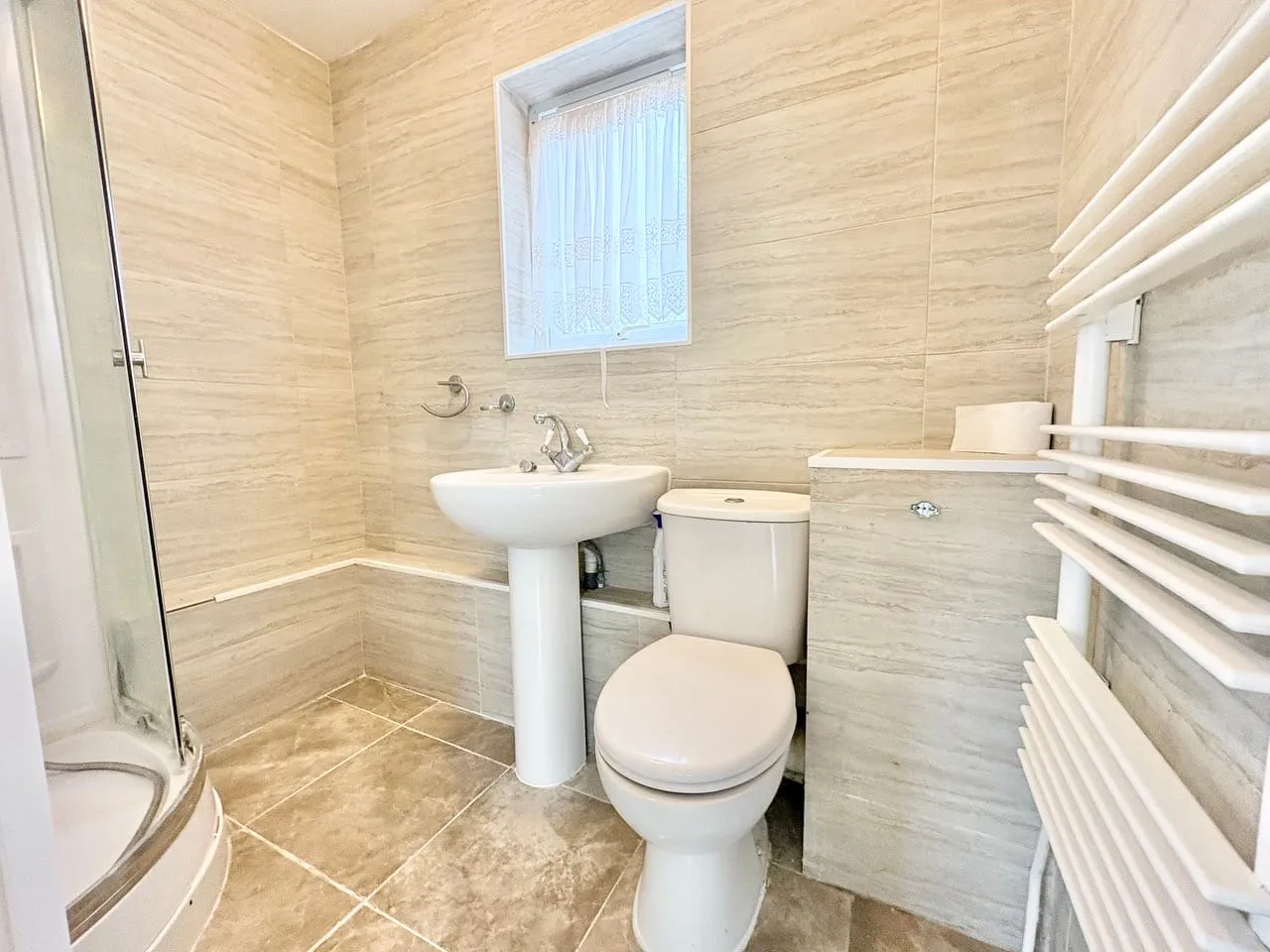 Huckleberry Close, Walnut Tree, Milton Keynes, Milton Keynes, MK7 7ER, photo 11