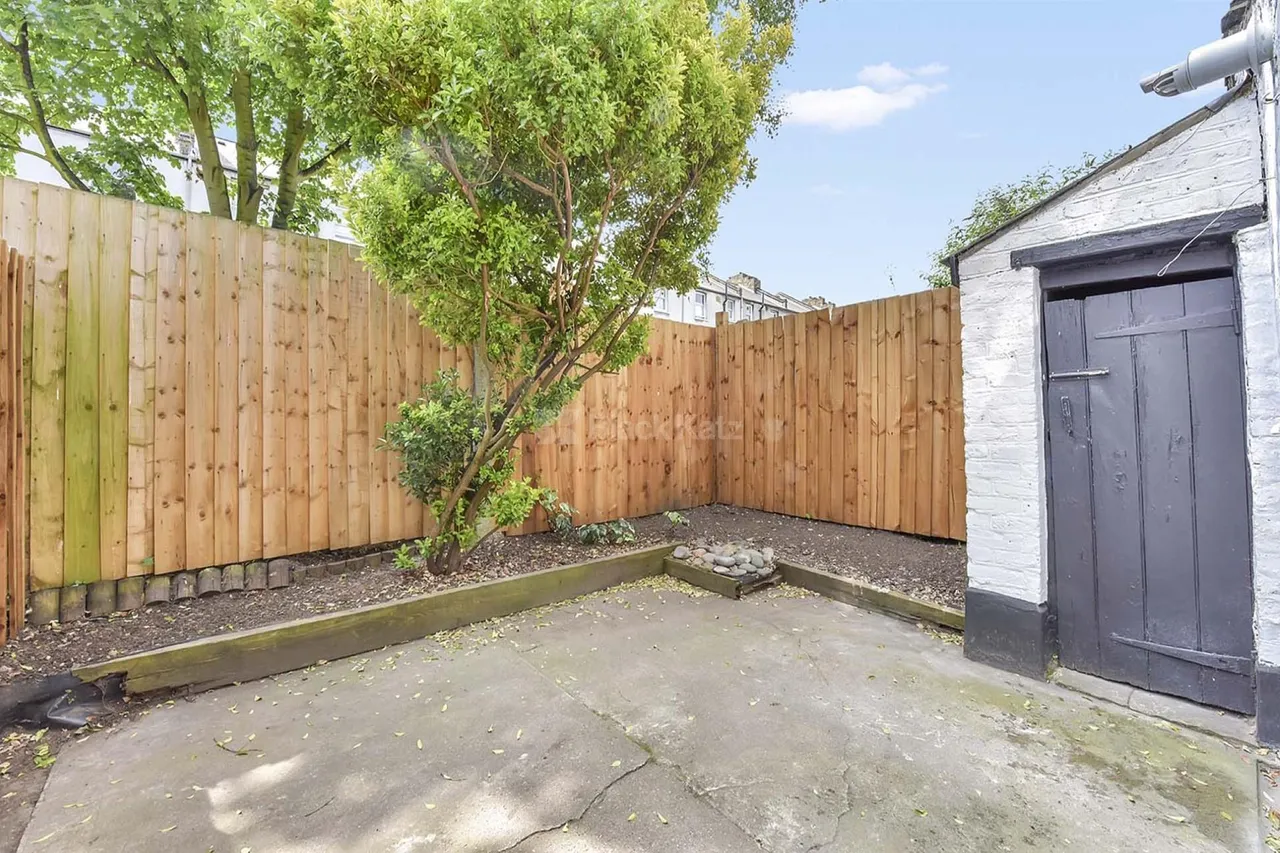 Henshaw Street, SE17, photo 5