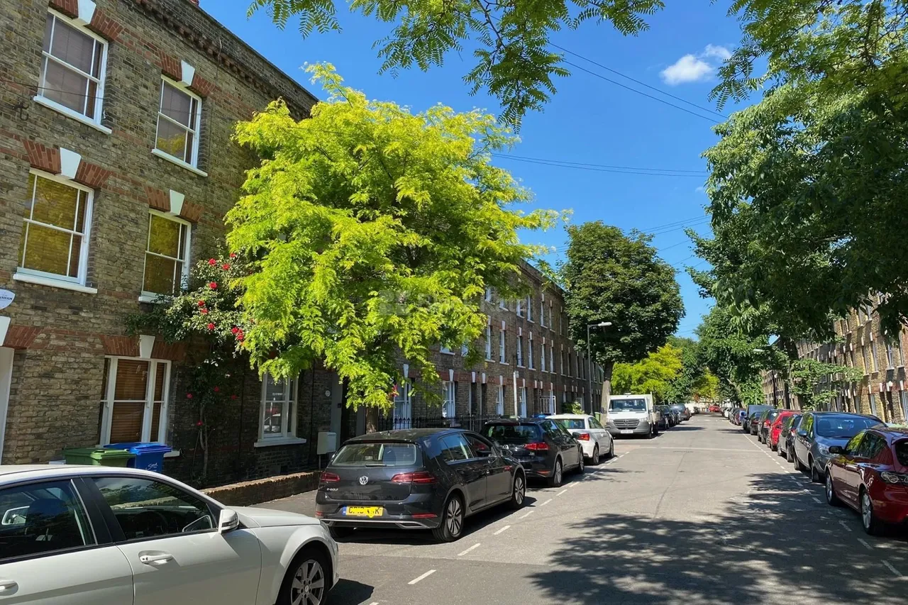 Henshaw Street, SE17, photo 8