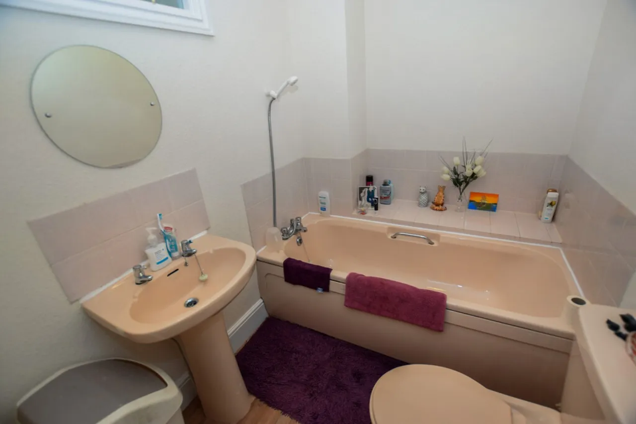 7 North Avenue, photo 5