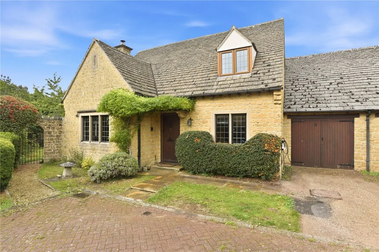 house for sale, Inverlea Court, Mickleton, GL55