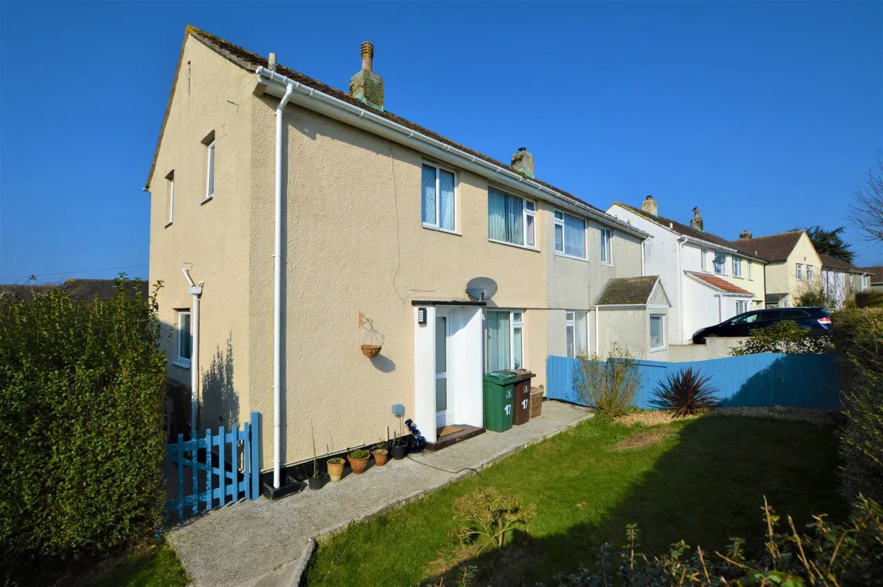 3 bed property for sale — West Malling Avenue, Plymouth, Devon, PL5