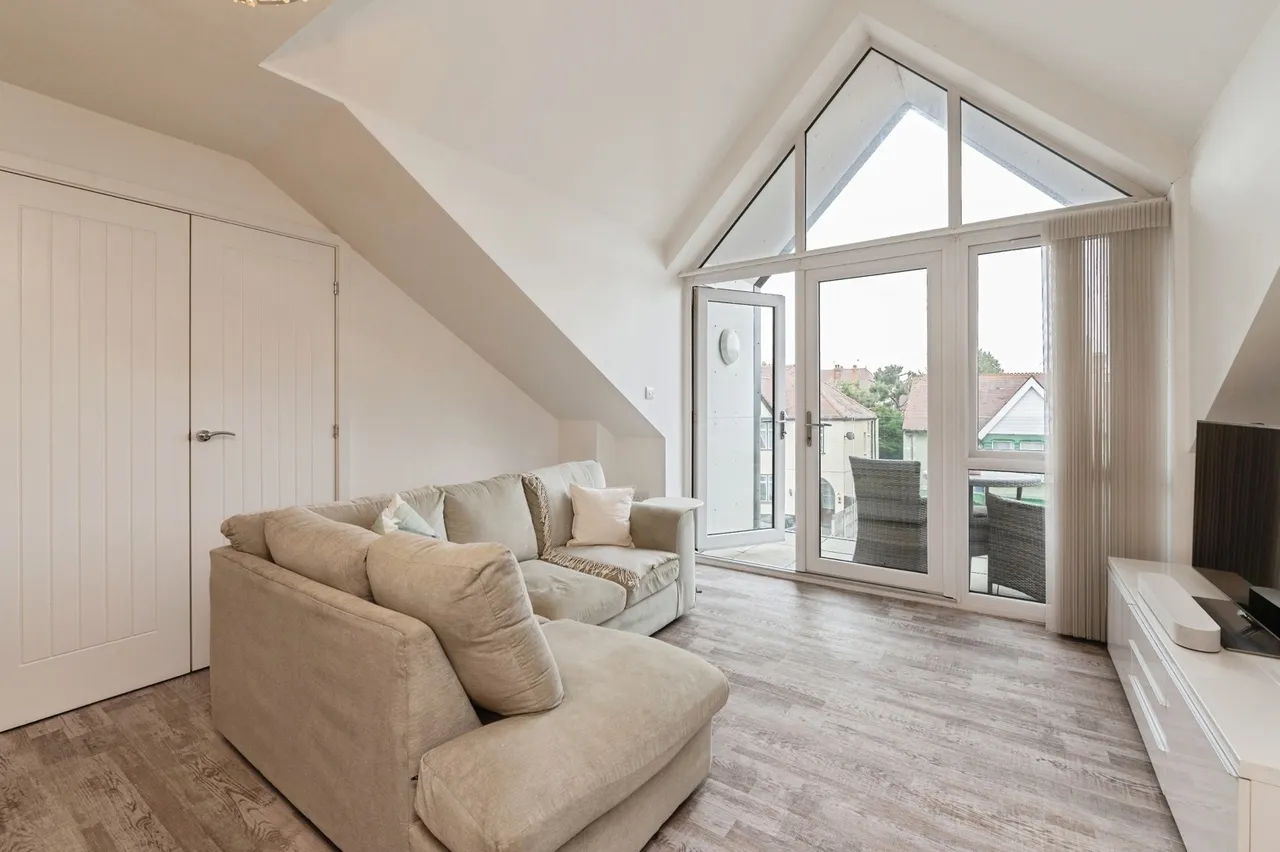 Grosvenor Road, Westcliff-on-Sea, SS0, photo 13