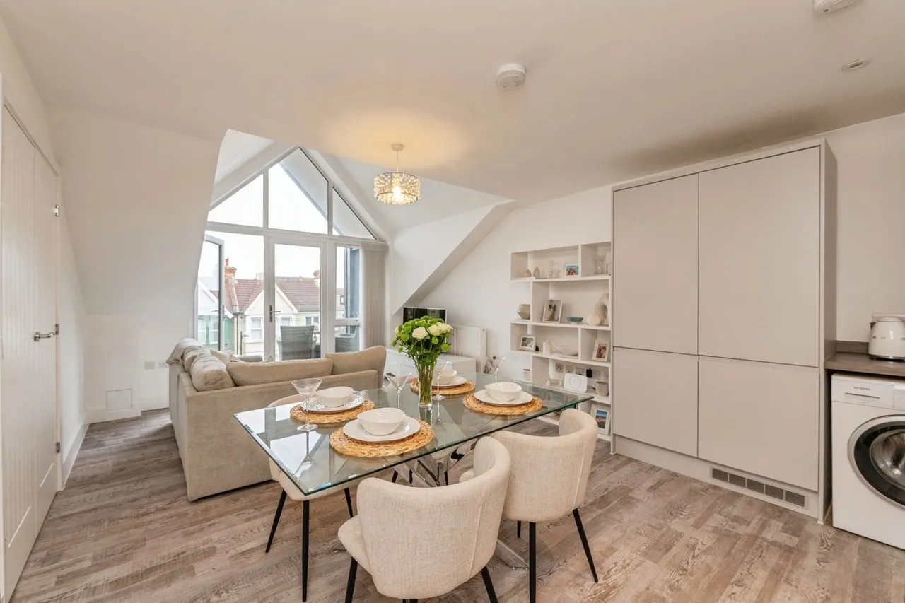 Grosvenor Road, Westcliff-on-Sea, SS0, photo 3
