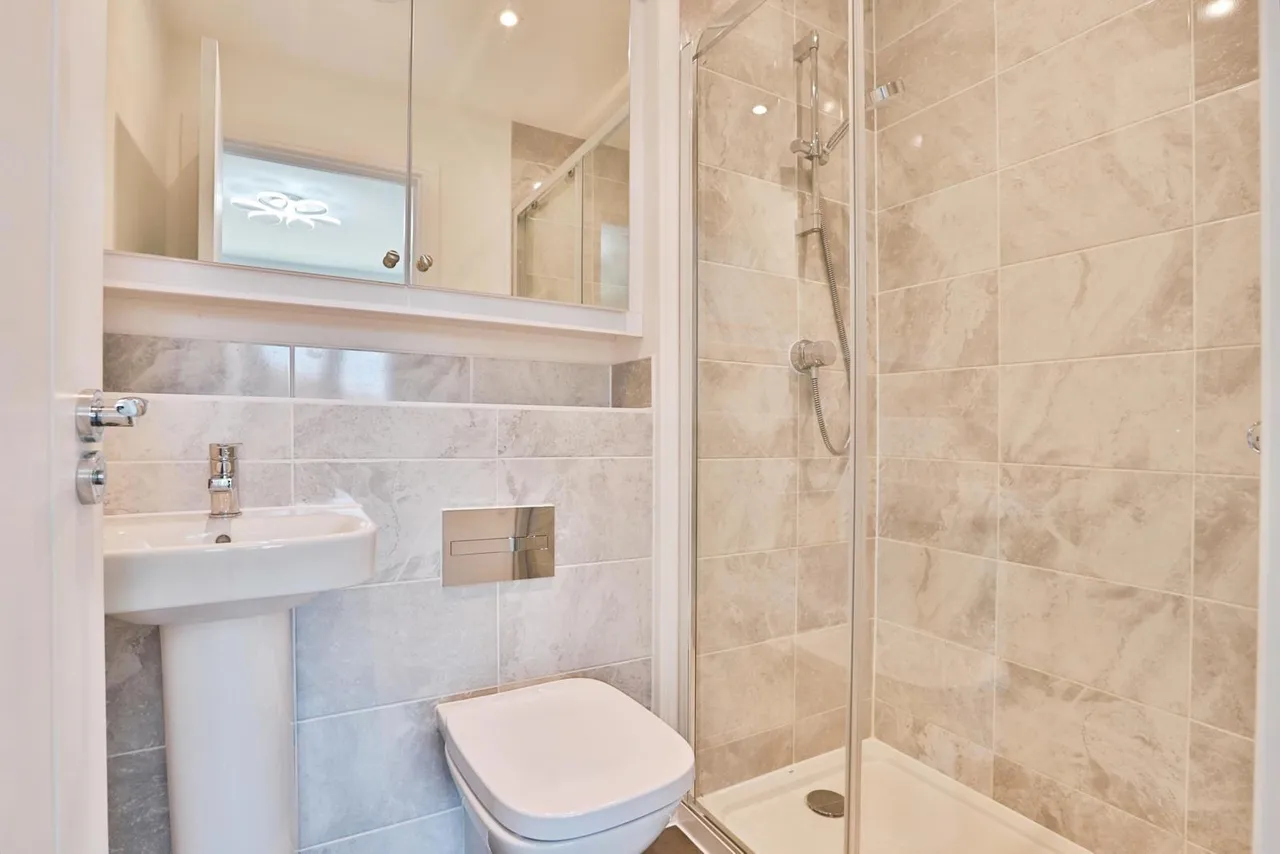 Kensington Drive, West Parley, BH22, photo 16