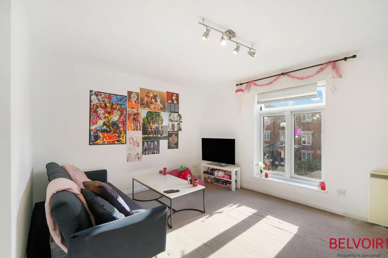 12 Swynford Gardens, Hendon, London, NW4, photo 7