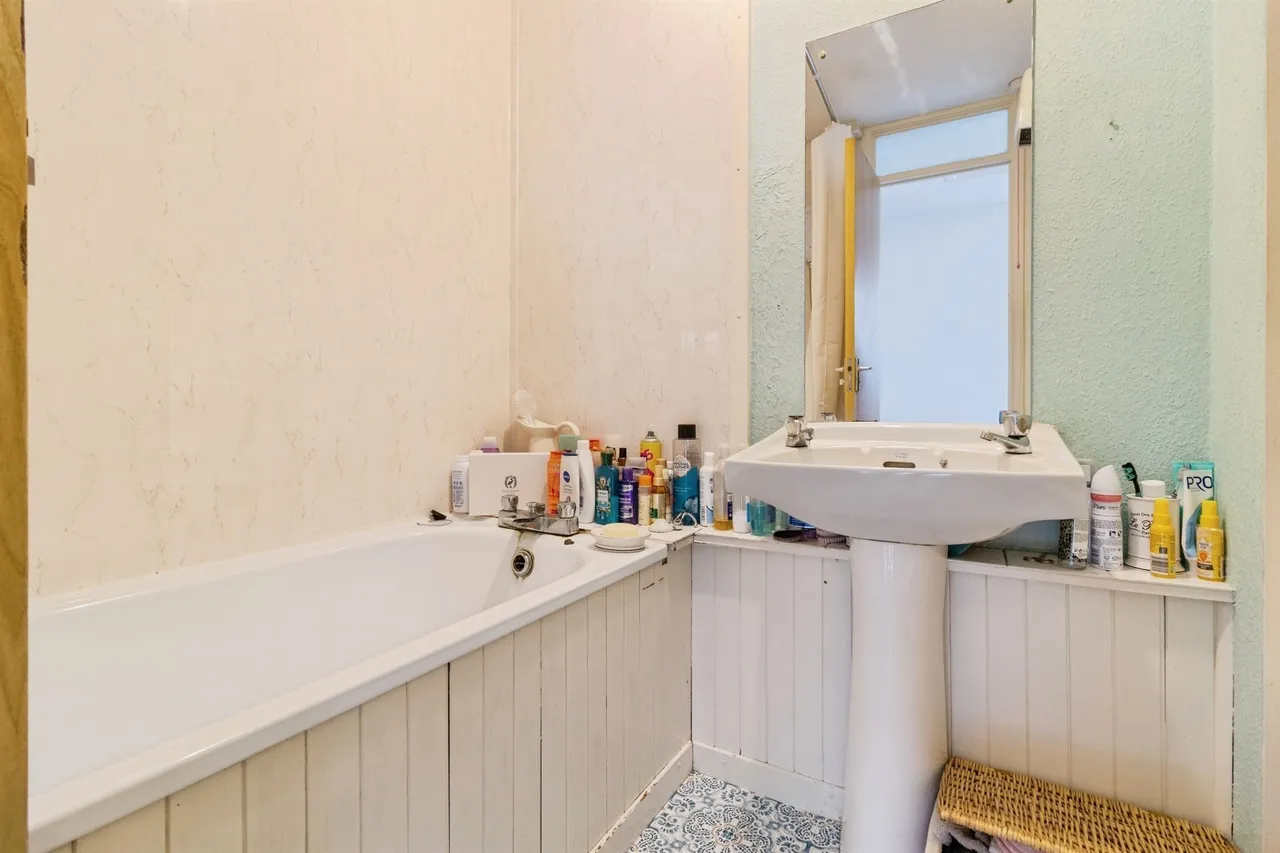 Quarry Close, Shipton Gorge, DT6, photo 15