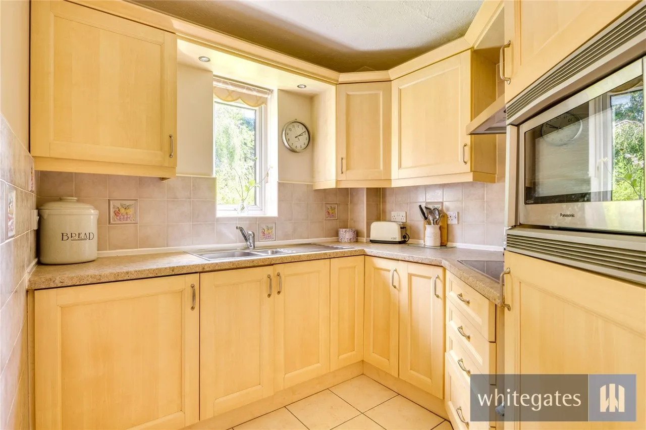 Halewood Road, Liverpool, L25, photo 10