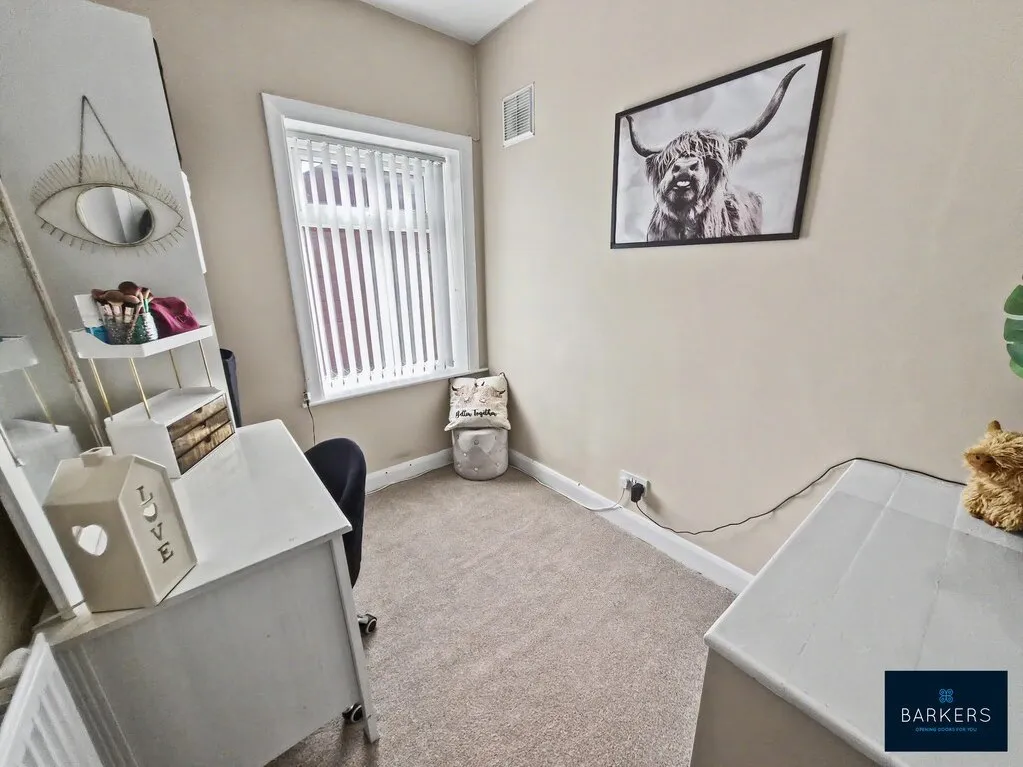 Welwyn Avenue, Batley WF17 8DU, photo 12
