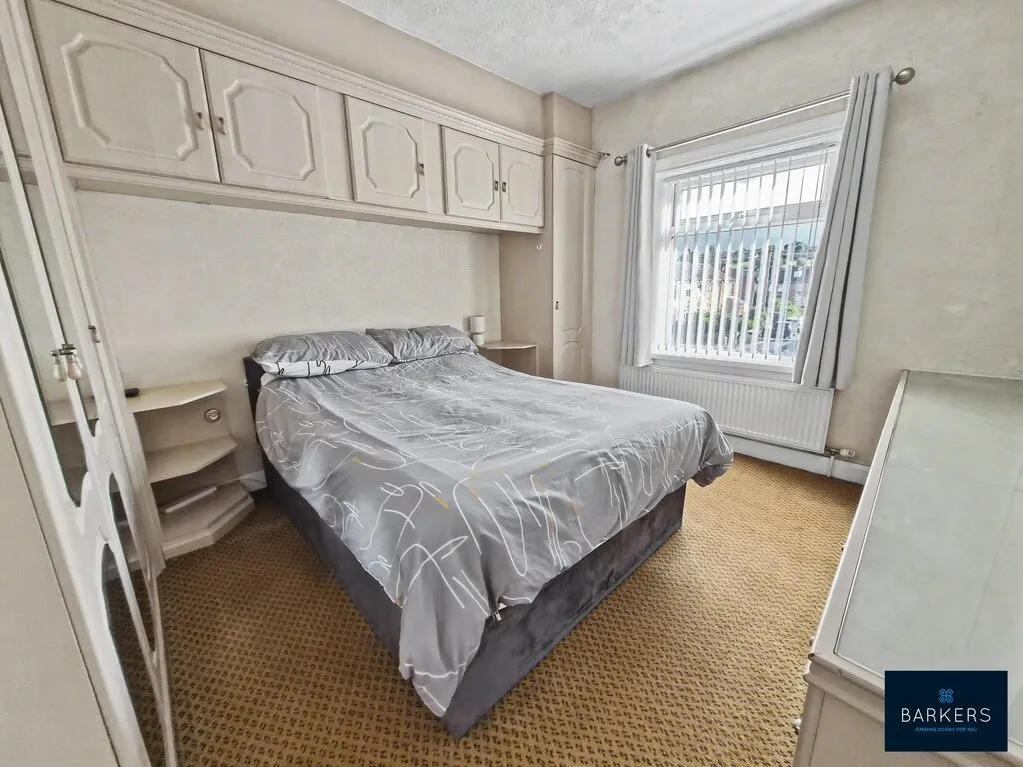 Welwyn Avenue, Batley WF17 8DU, photo 9