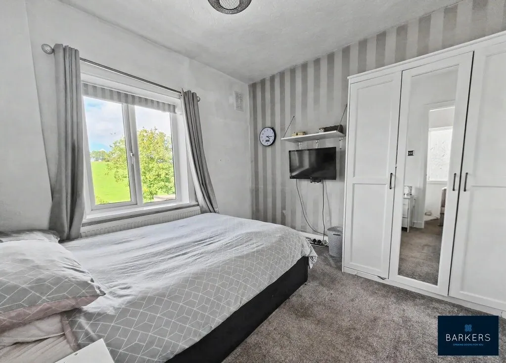 Welwyn Avenue, Batley WF17 8DU, photo 10