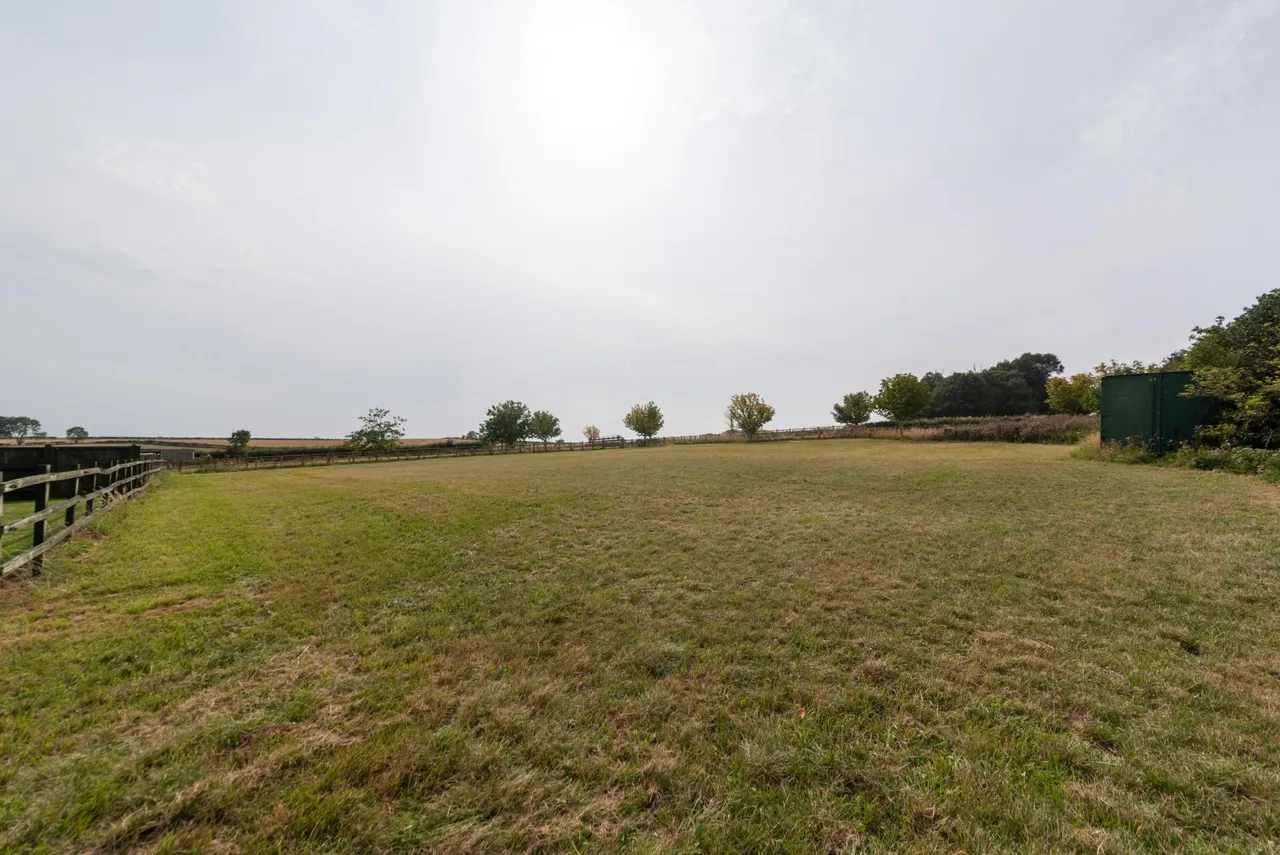 Gonerby Grange, Belton, NG32, photo 56