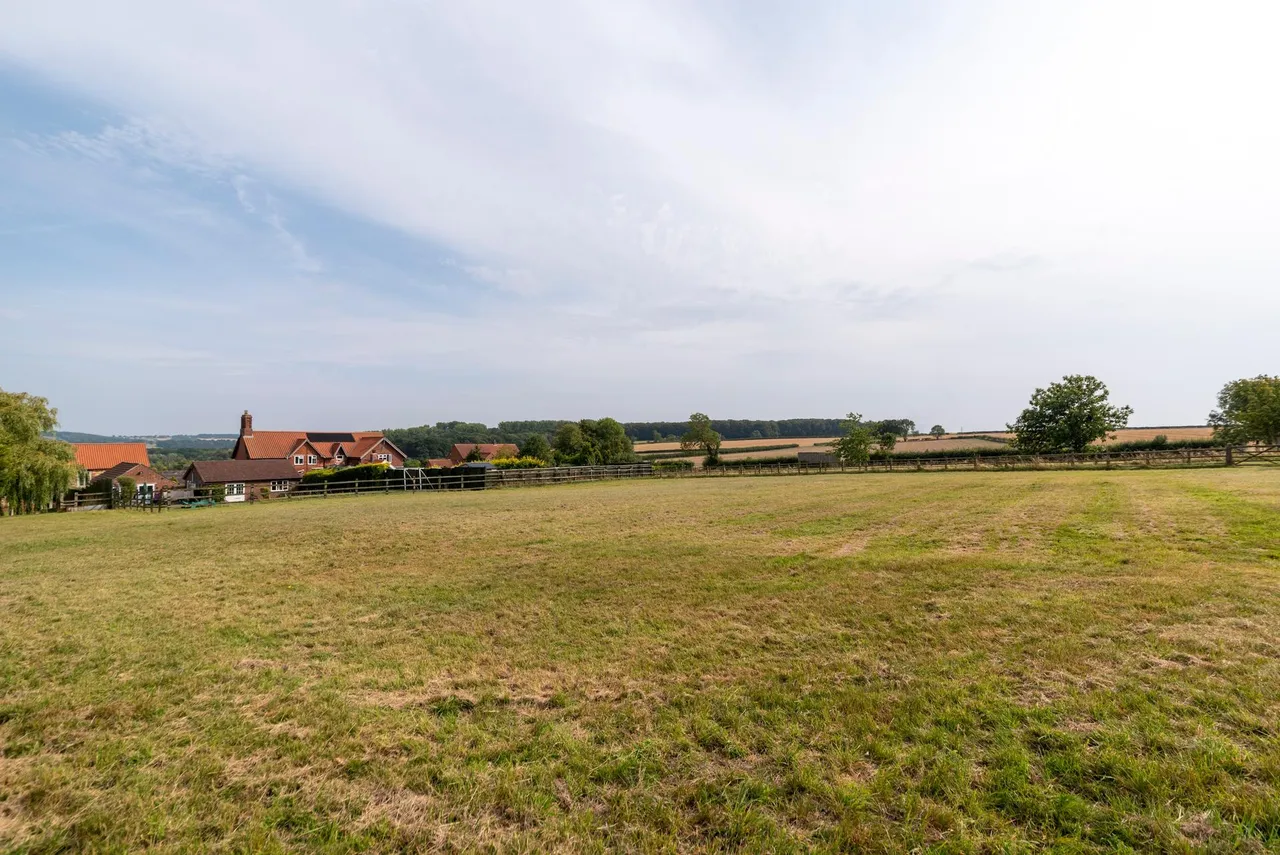 Gonerby Grange, Belton, NG32, photo 57