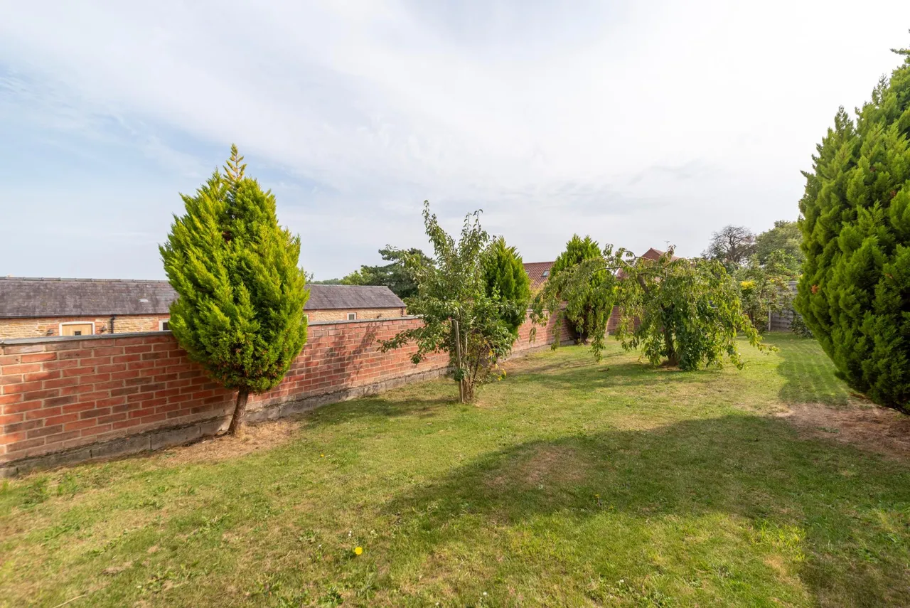 Gonerby Grange, Belton, NG32, photo 60