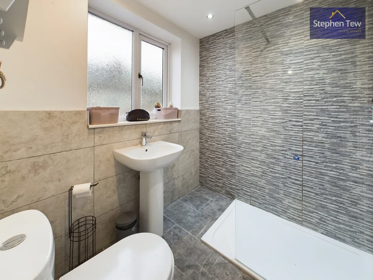 Albany Avenue, Blackpool, FY4, photo 9