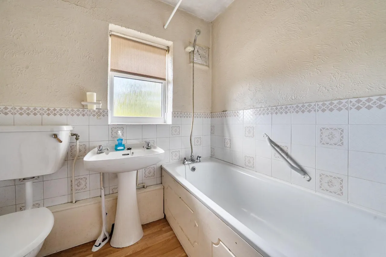 Bulkeley Avenue, Windsor, photo 9