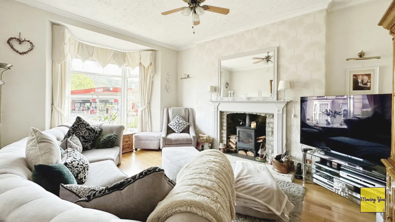Swansea Road, Trebanos, Swansea, West Glamorgan, photo 6