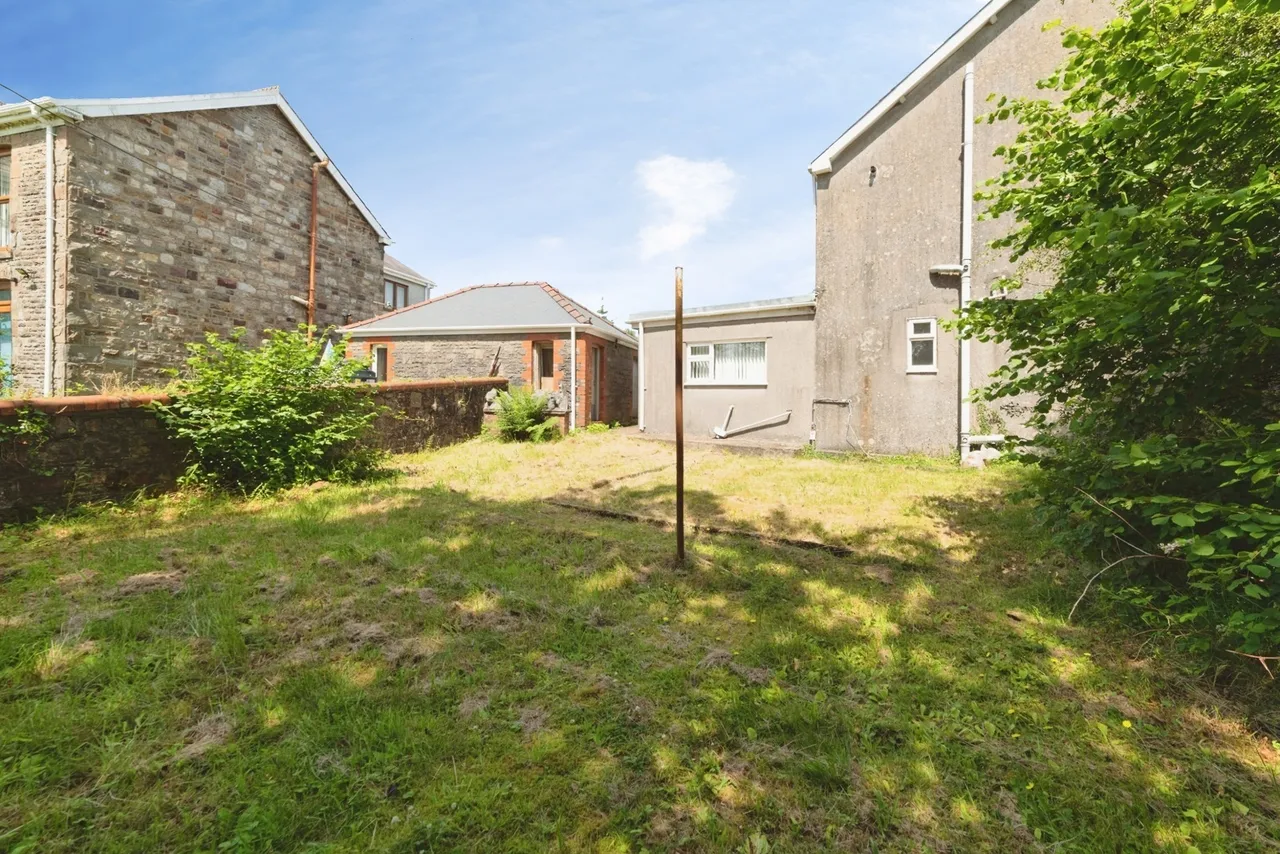Gwilym Road, Cwmllynfell, SA9, photo 17