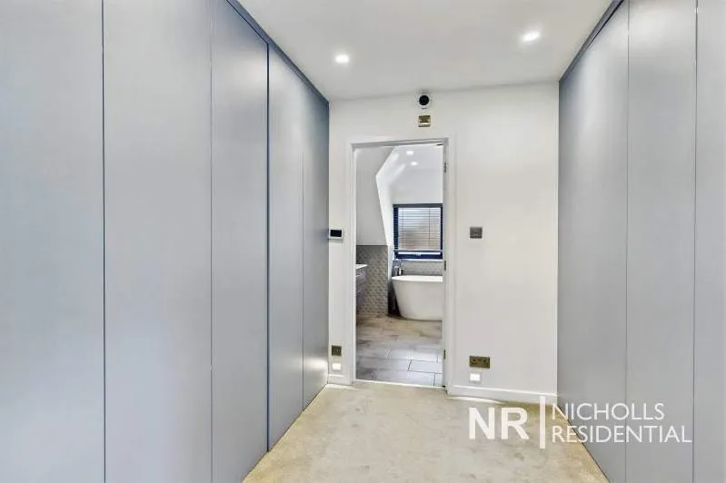 New Road, Horsham, RH13, photo 27