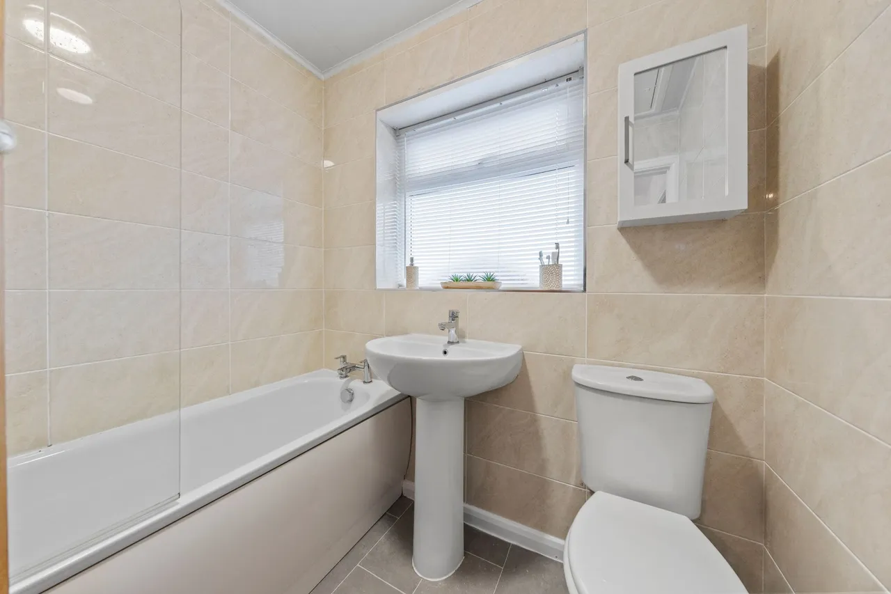Halsall Avenue, Warrington, Warrington, WA2 8EY, photo 4