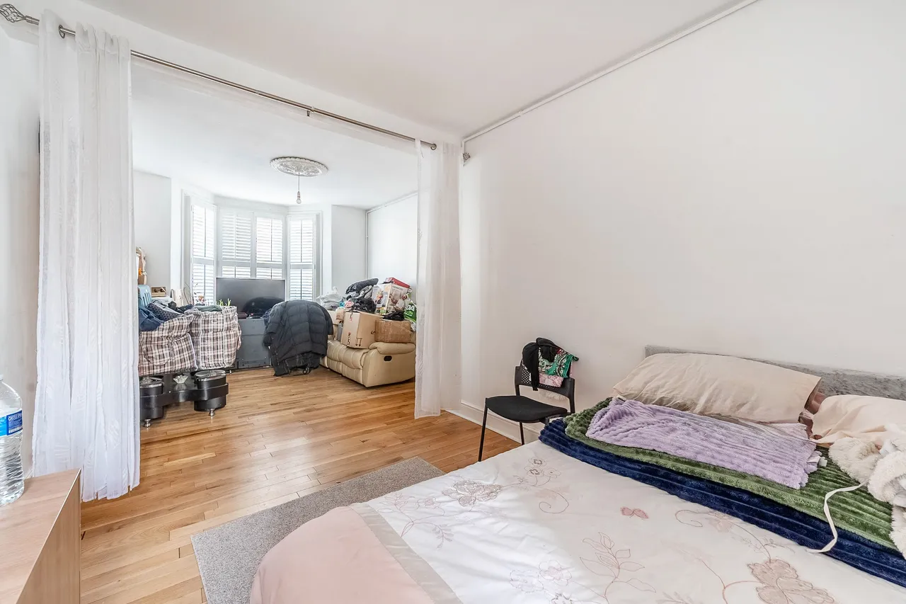 35 Wellington Road, Harrow, photo 3