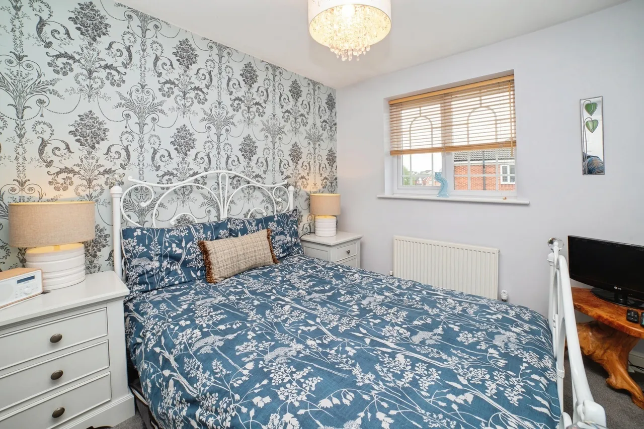 Thornhill Drive, ALFRETON, Derbyshire, DE55, photo 12