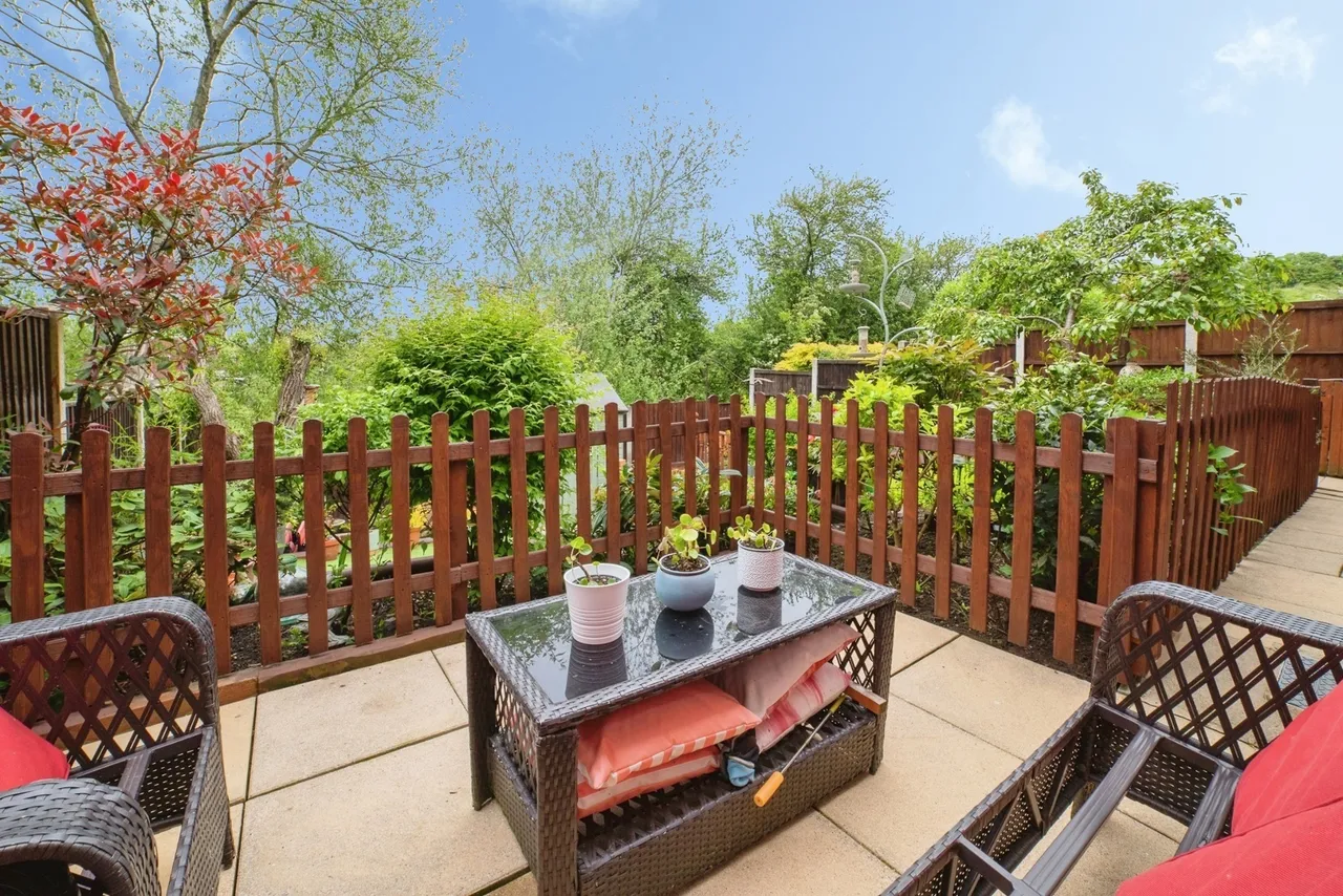 Thornhill Drive, ALFRETON, Derbyshire, DE55, photo 19