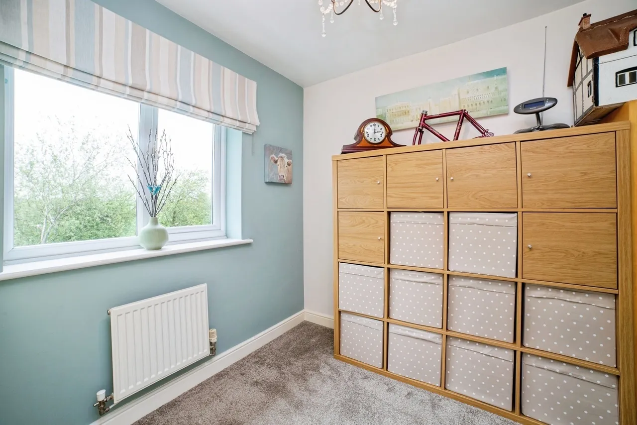 Thornhill Drive, ALFRETON, Derbyshire, DE55, photo 16