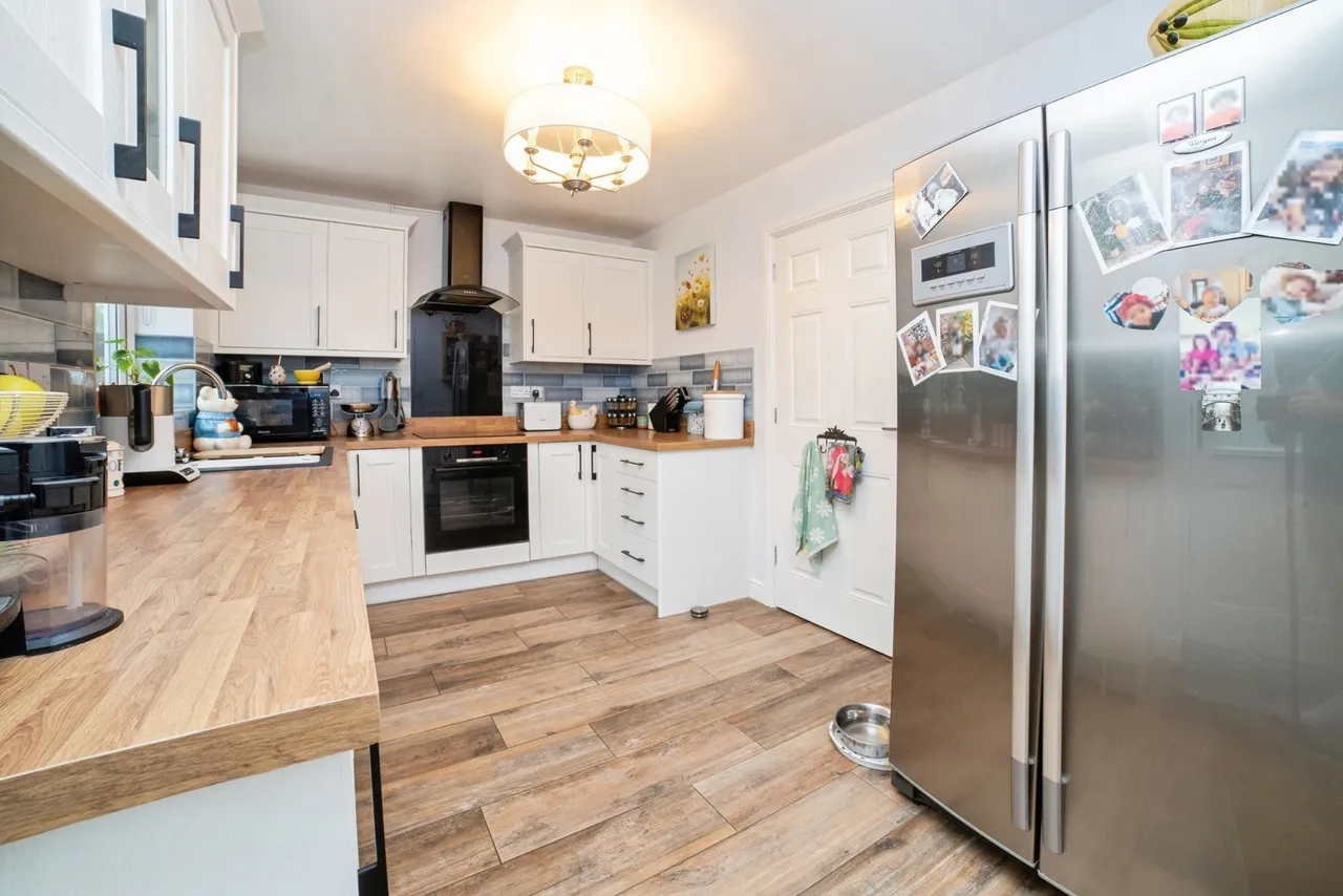 Thornhill Drive, ALFRETON, Derbyshire, DE55, photo 6
